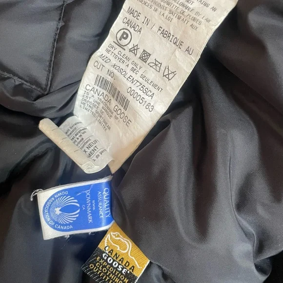 Canada Goose Jacket - Picture 3 of 3